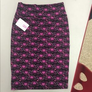 LuLaRoe Cassie pencil skirt
